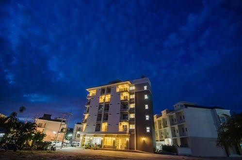 Sea Hill Boutique Residence Sattahip Exterior foto